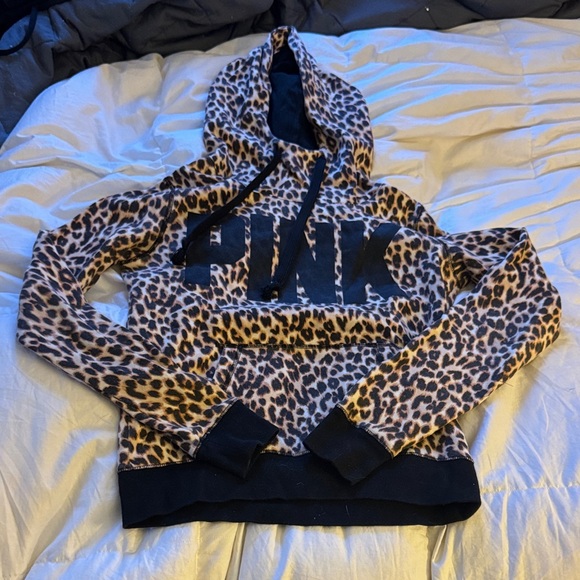 PINK Victoria's Secret Tops - PINK Victoria’s Secret Leopard Print Hoodie – XS